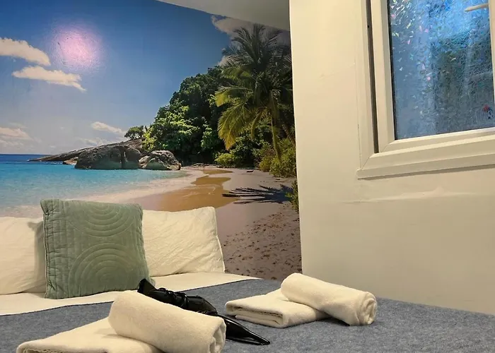 Comfy Private Bedrooms Near Euston, Central London
